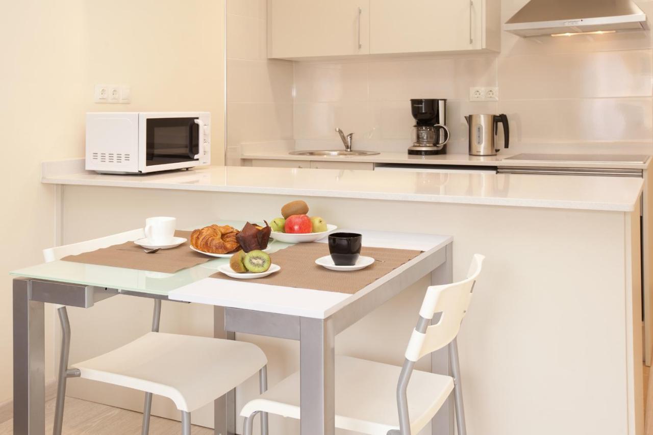 Barnapartments Rambla Cataluna Barcelona Ruang foto